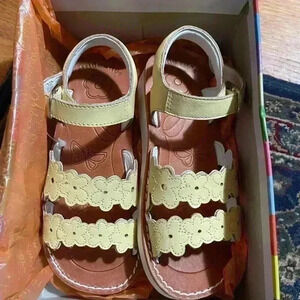 Stride Rite toddler sandals NWT